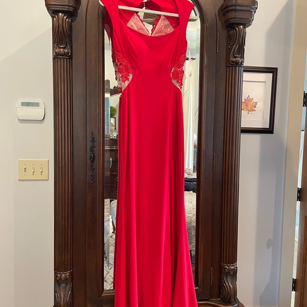 Sherri Hill Red prom dress